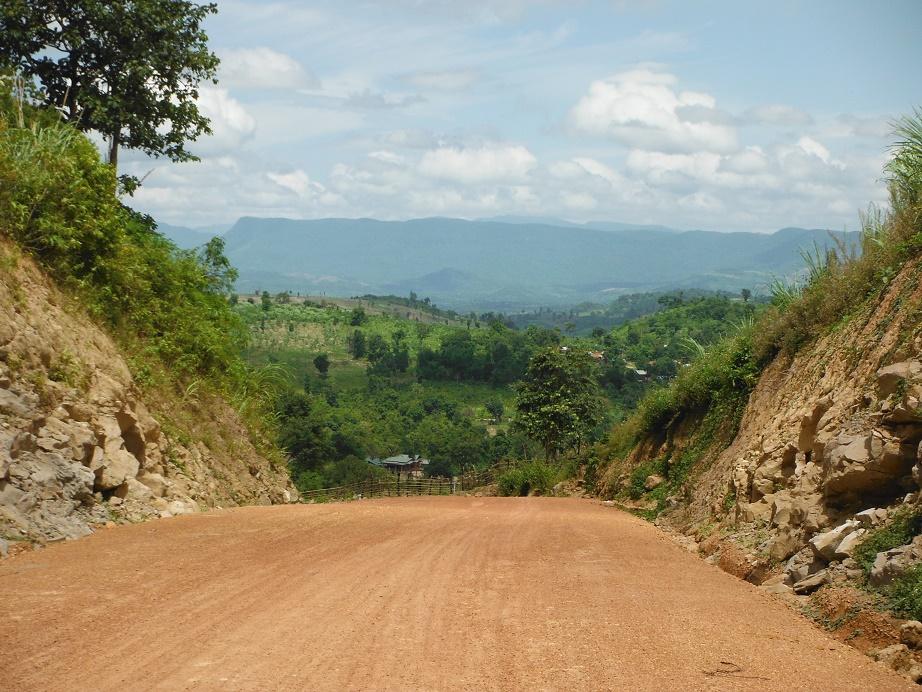 Motorcycle%20Laos%20Vietnam%20%2065.jpg