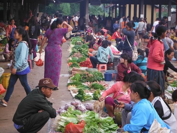 MuangSingLaosMarketMotorcycle1.jpg