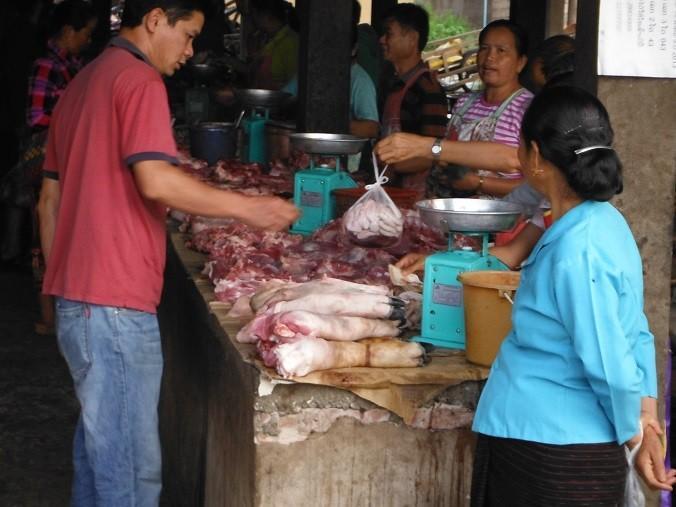MuangSingLaosMarketMotorcycle5.jpg