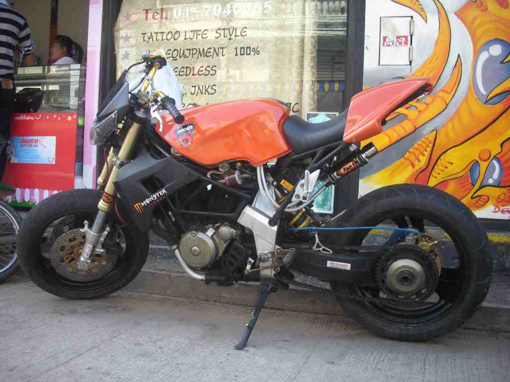 mysterybike02.jpg