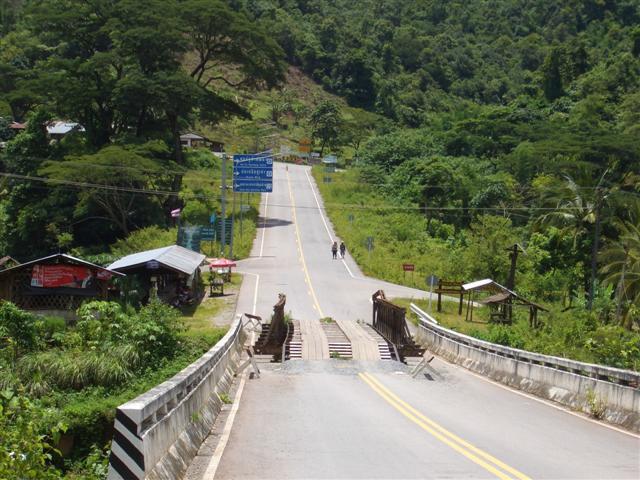 Nan-Doi%20Phu%20Ka%20Bridge.jpg