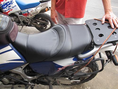 narong-karn-boh-seat-upholsterer-004.jpg