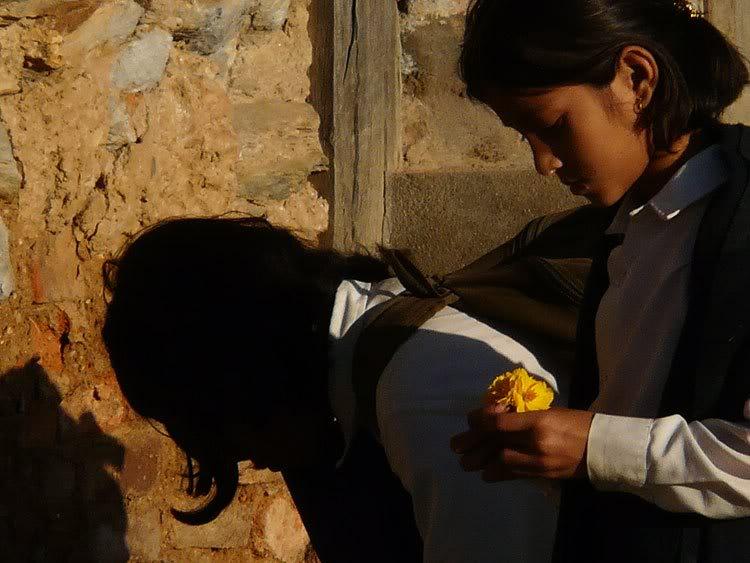 nepalis05.jpg