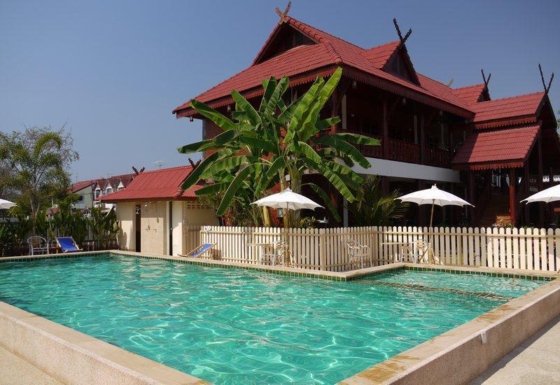 north-thailand-great-views-33-thumb.jpg