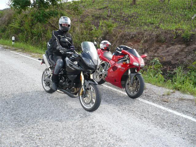 P1000190Small.jpg