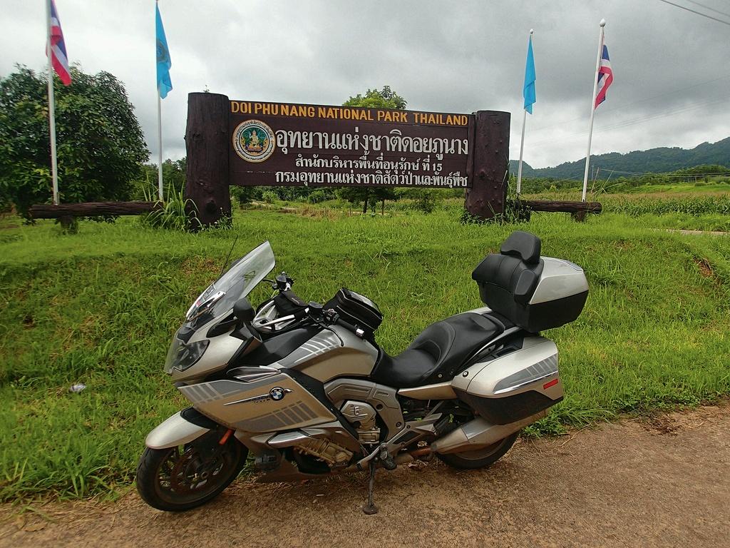 P8270114ps.jpg