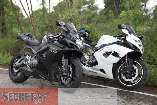 PairOfGixxersSSR.jpg