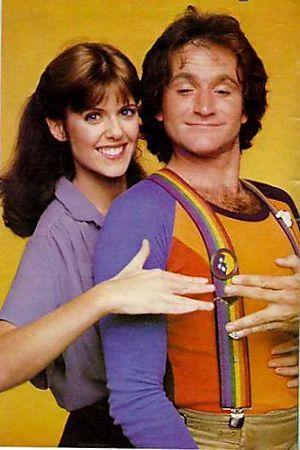 Pam-Dawber-and-robin-williams-in-mork-and-mindy5.jpg