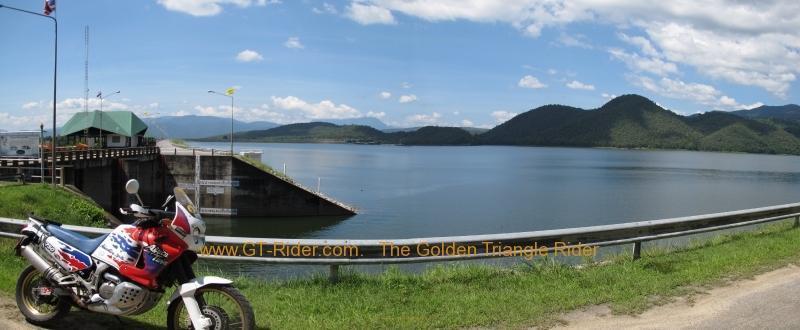 panorama-mae-ngat-dam.jpg