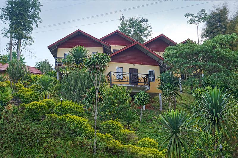 phu-chee-fah-lodge-small.jpg
