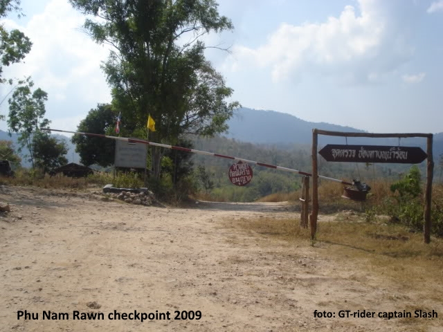 Pu Nam Rawn checkpoint jan 2009-bijschrift.jpg