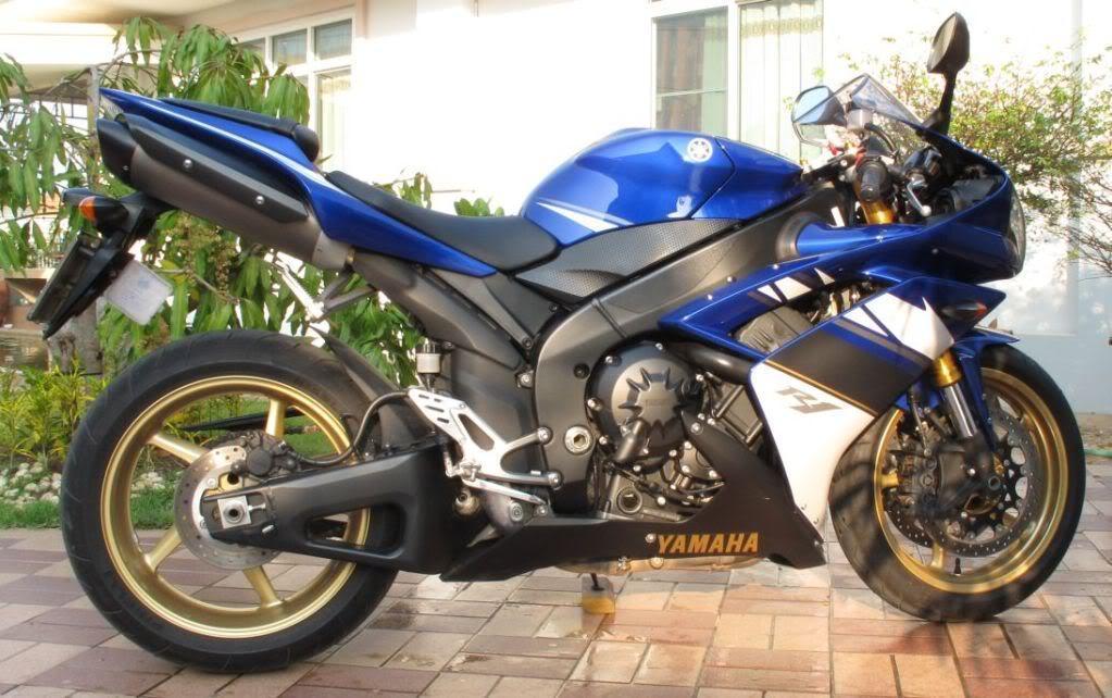 R1rside.jpg