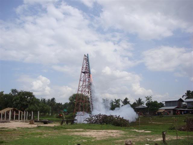 RocketFestival037Small.jpg