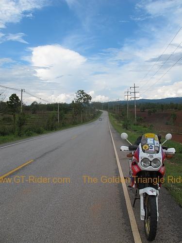 route-2013-nakhan-thai-dan-sai-004.jpg