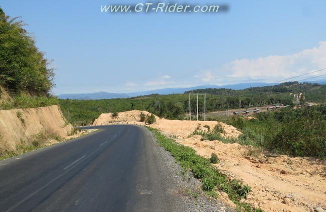 Salavan-Lalay-GTR-IMG_2573GTR-IMG_0005.jpg