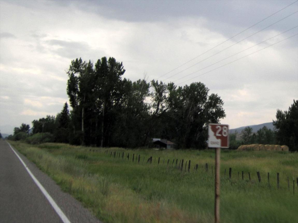 SalmonIdahoToWestYellowstoneWyoming_004.jpg