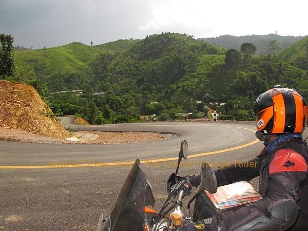 santhiphab-road-nan-002.jpg