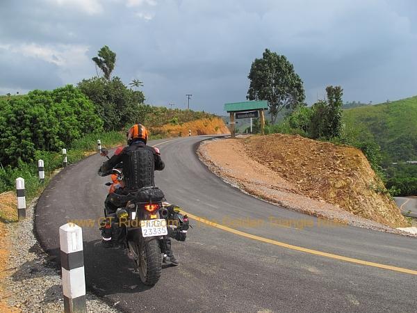 santhiphab-road-nan-003.jpg