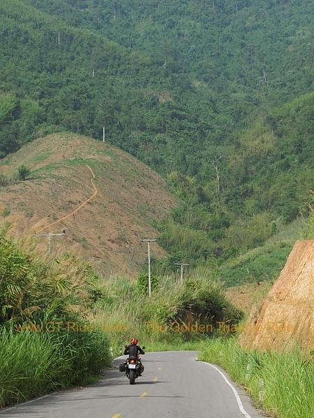 santhiphab-road-nan-004.jpg