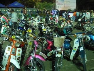 SchoolSsktBikeWeek077.jpg