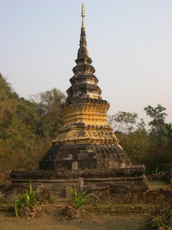 stupa2-1.jpg