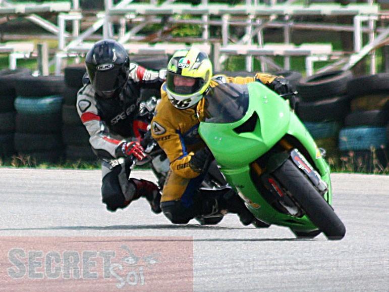 ThailandCircuitER6nRRSept2010bSSR.jpg