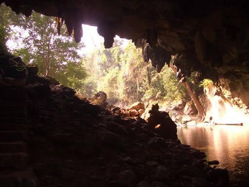 thonglorcave.jpg