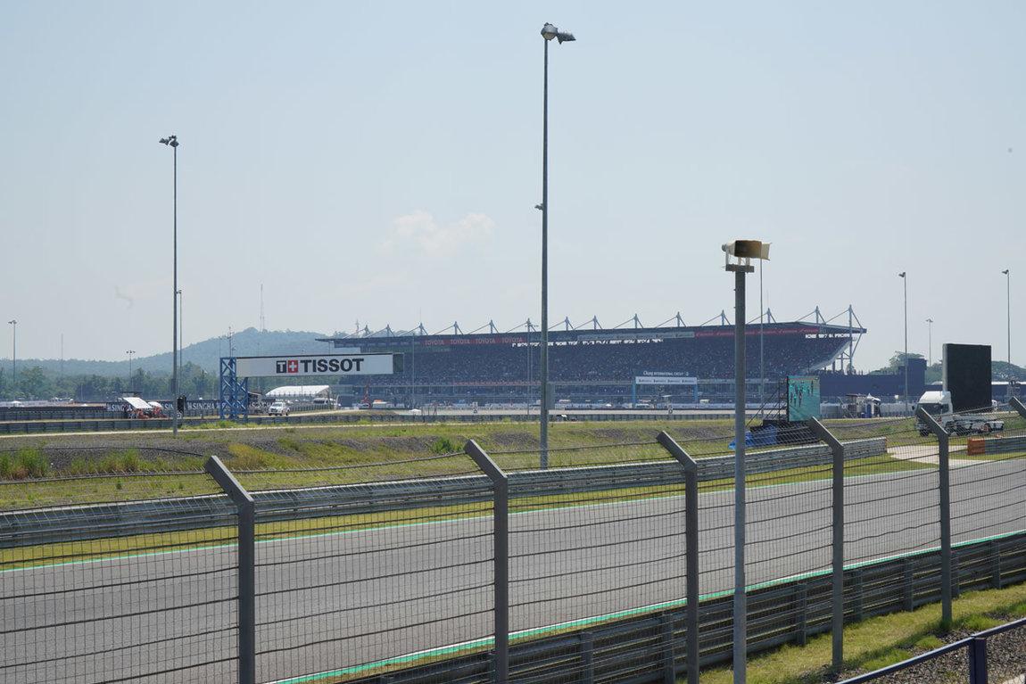 Track4.jpg