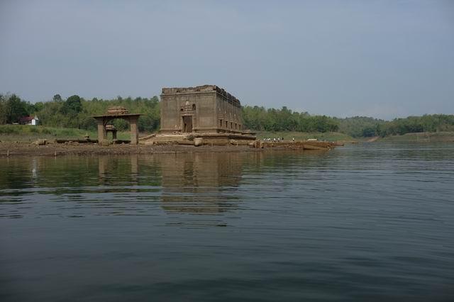 Umphang100_zpsf3178ec2.jpg