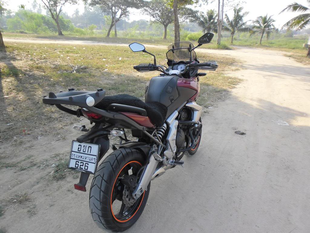Versys03_zpseb7a24c6.jpg