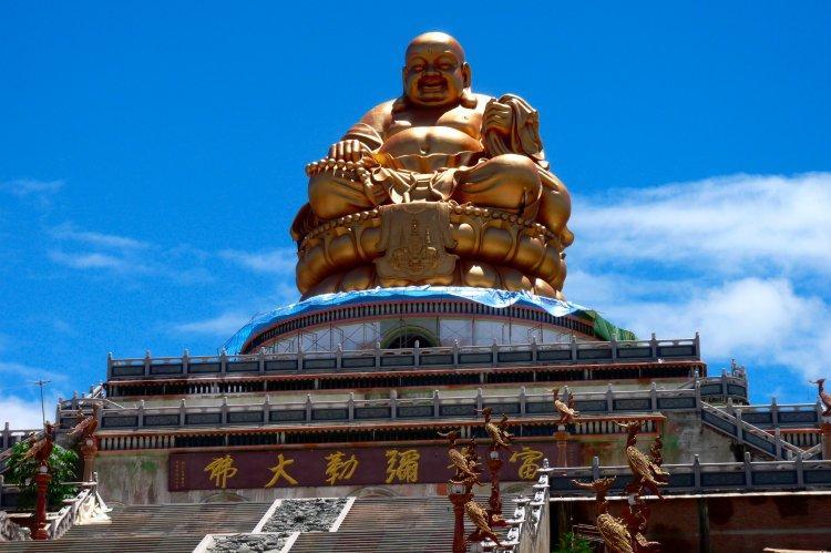 wat-muen-buddha-mettkhunaram-2.jpg