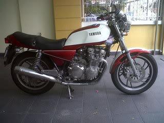 XJ750pic2.jpg