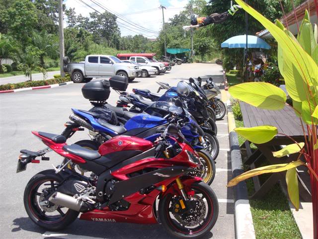 YamahaLunch006Small.jpg