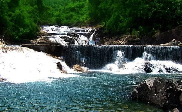 Yang Bay Waterfall .jpg