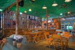 thaton-newton-guesthouse-02.jpg